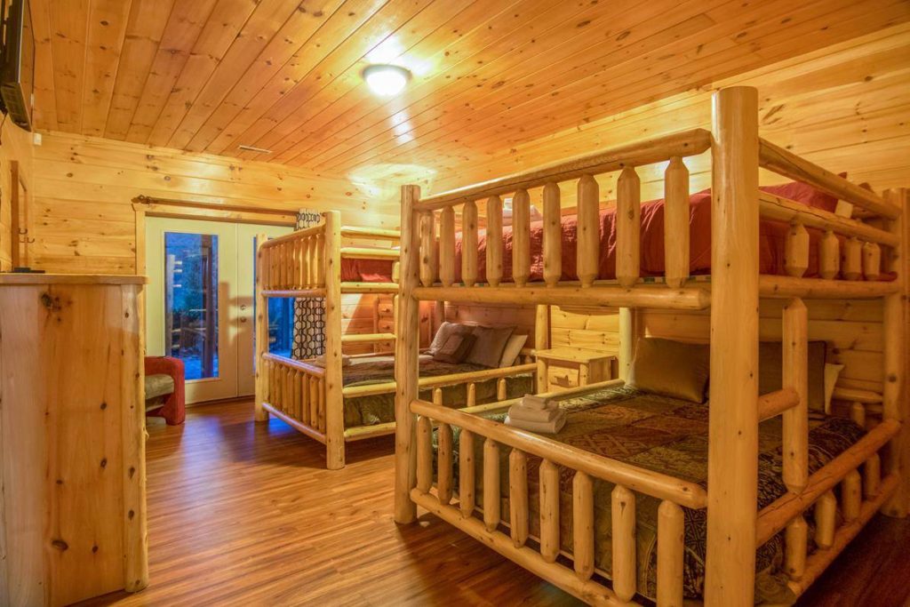 Moose Hollow Lodge Bunk Beds1